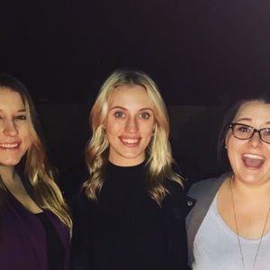 Meet your Posher, Holly